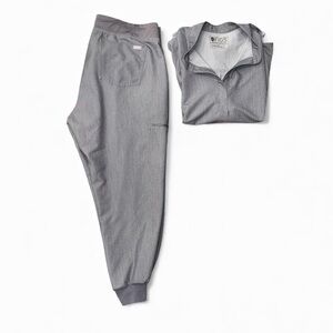 Figs Zamora Gray Joggers and Rafaela oversize scrub top set